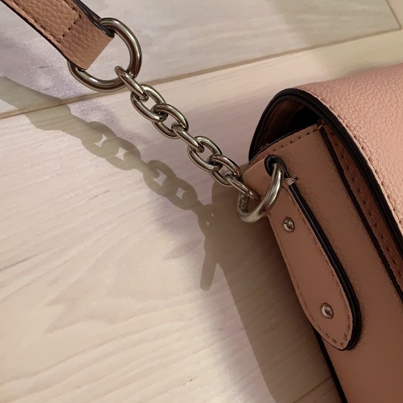 Chaps pink mauve cross body bag. - Picture 3 of 8